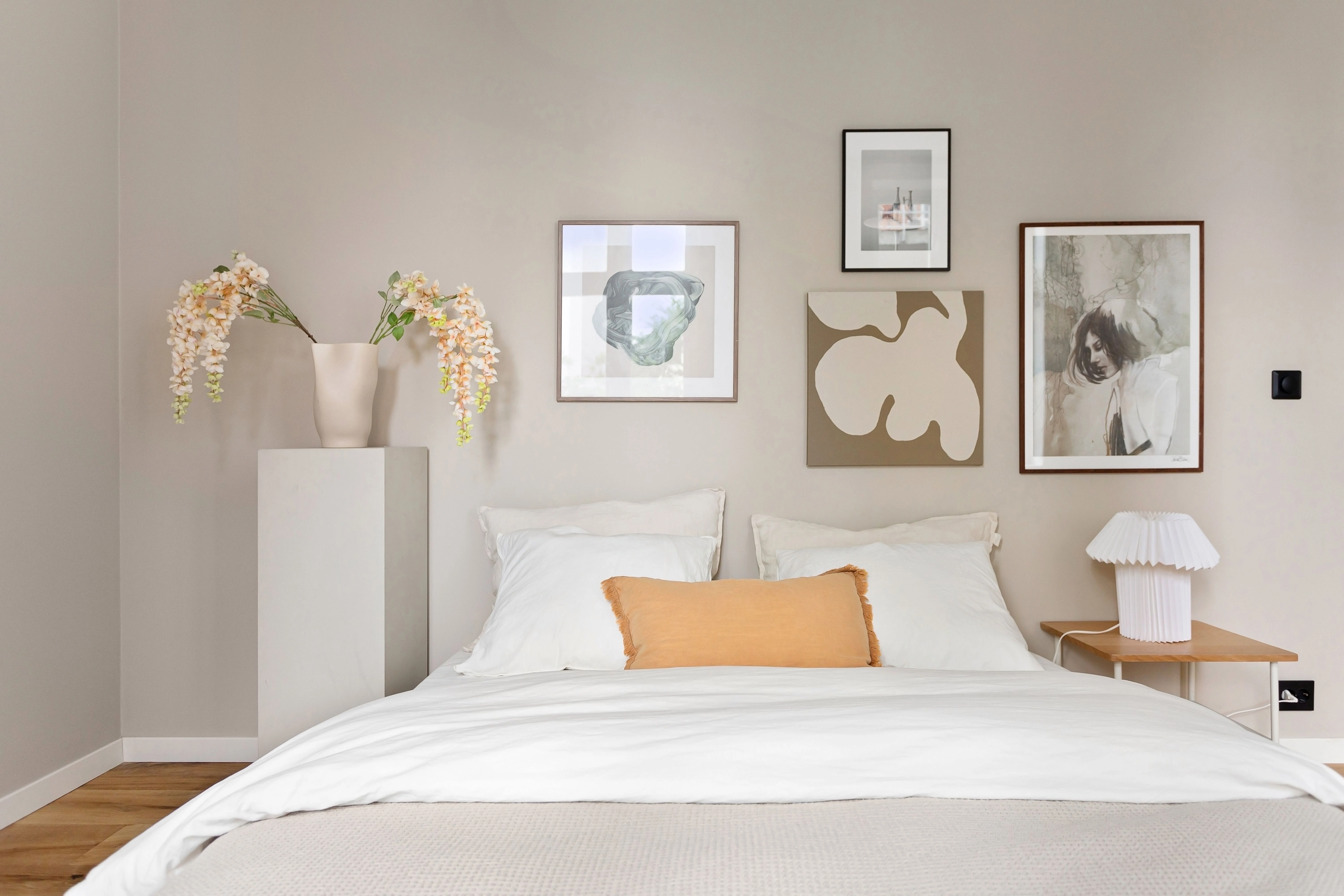 How a Restrained Neutral Palette Elevates a Luxury Airbnb Interior